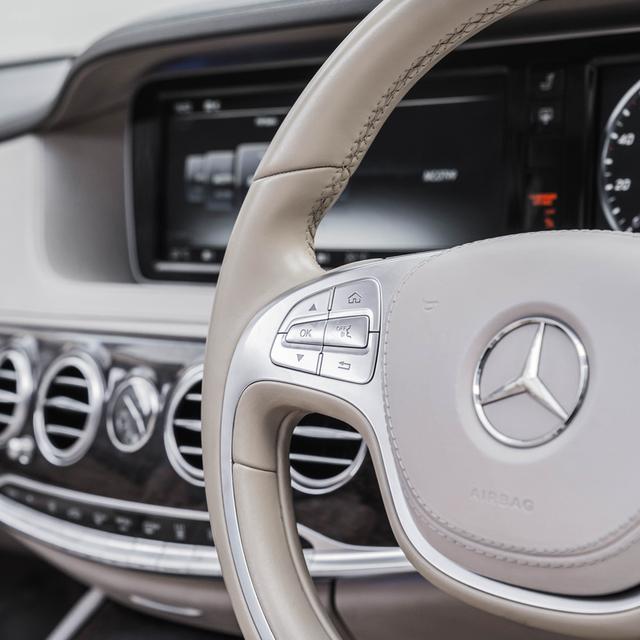 รหัสรถ 67GG5320 2016 BENZ S500e  โฉม W222 สีดำ แต่ง facelift  11