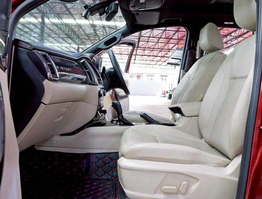 FORD EVEREST 3.2 TITANIUM+ 4WD ปี2016ตัวท็อปสุดของรุ่น  ชุดแต่งรอบคัน 13