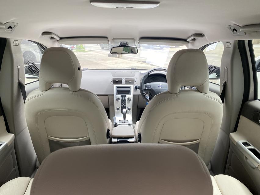VOLVO V50 2.0 ปี2013 15