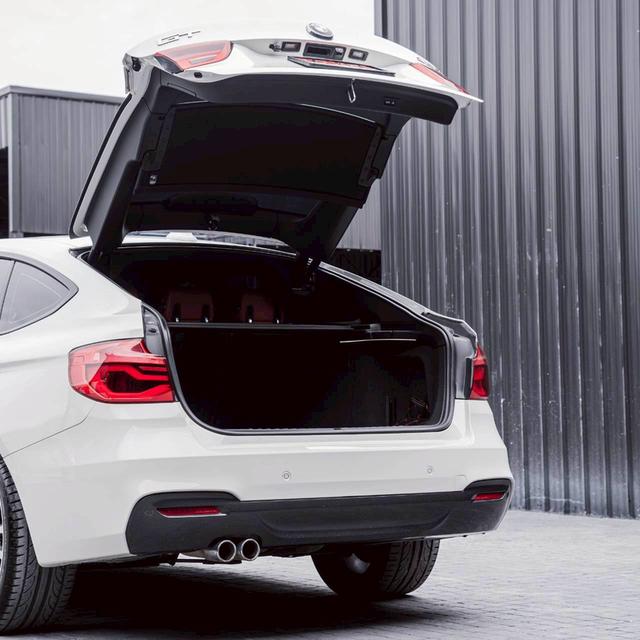 รหัสรถ 67GG1667 BMW 320d GT Msport (F34) ปี 2022 เบาะแดง 9