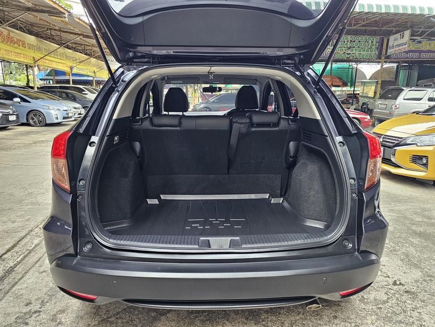 HONDA HR-V 1.8 E CVT ปี 16 AT 6