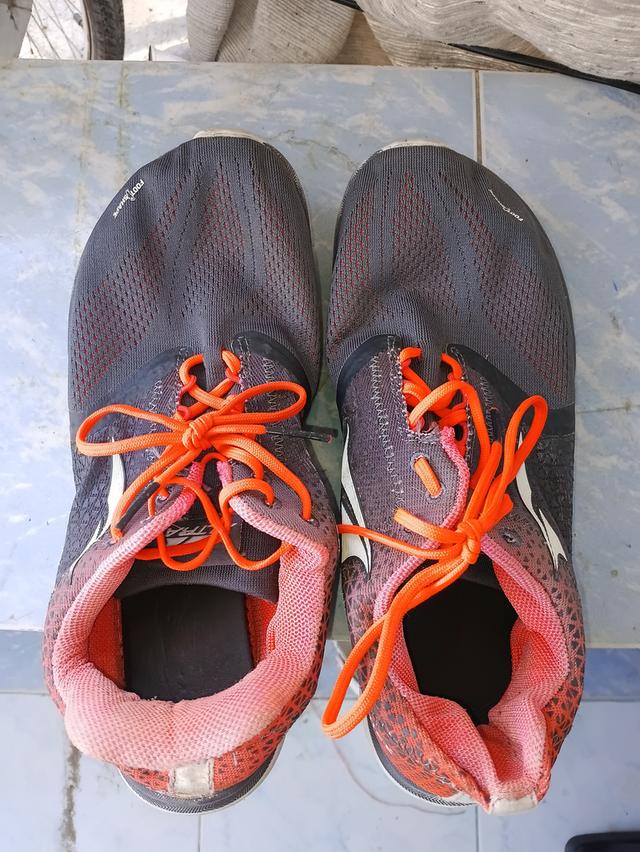 รองเท้ากีฬารองเท้าวิ่งถนนรุ่น Altra Men's Solstice