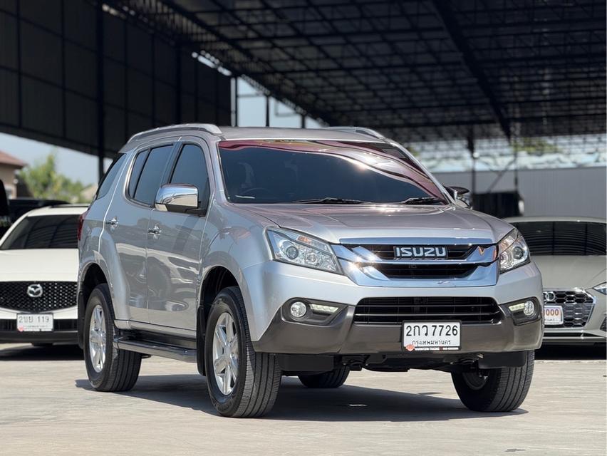 รหัสรถ WRT7726 2013 ISUZU MU-X, 3.0 (DVD Navi) โฉม ปี13-20 สีเทา จดทะเบียนปี2014 2