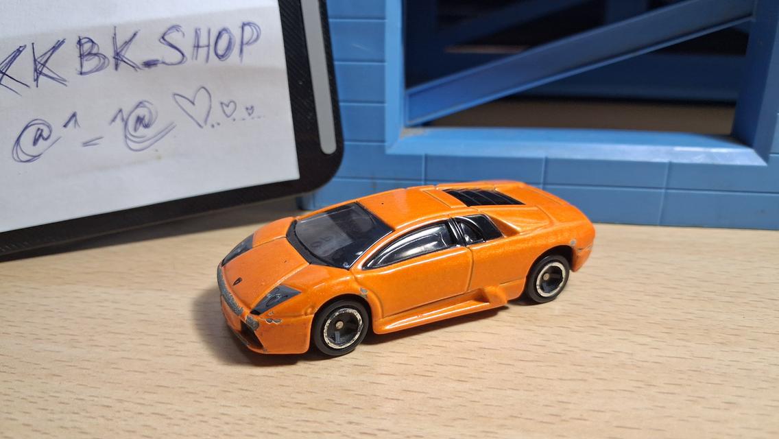โมเดลรถเหล็ก Tomica No.87 Lamborghini Murcielago สีส้ม งานเก่าปี 2003 สเกล 1/62 ของเล่น ของสะสม สวยๆล้อปกติ มีรอยบ้าง สินค้ามือสอง