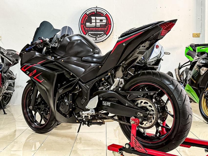 yamaha R3