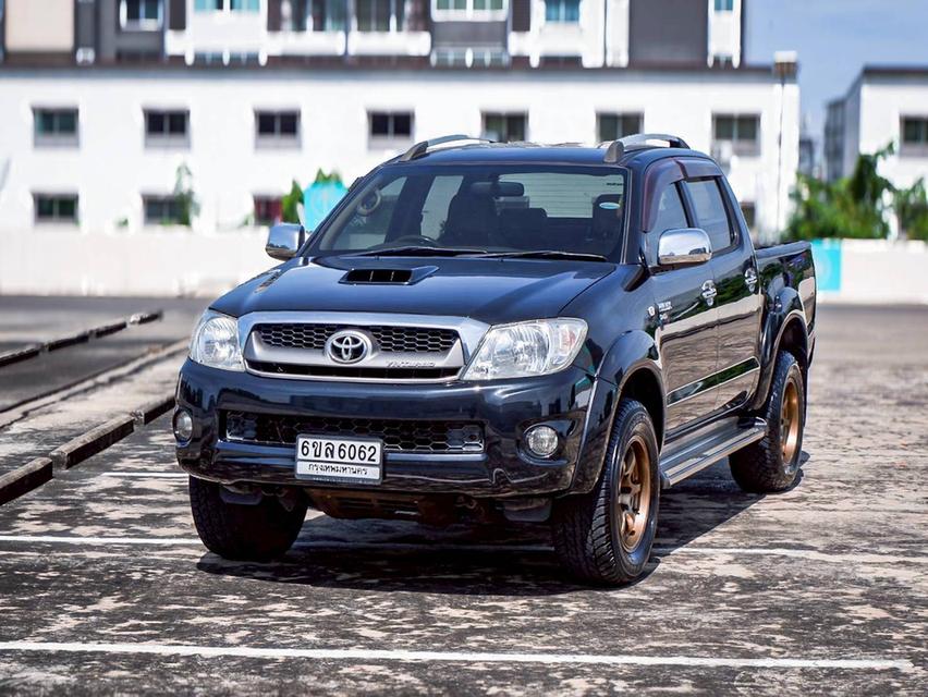 Toyota Vigo 2.5 E Prerunner VN Turbo ปี2010 4