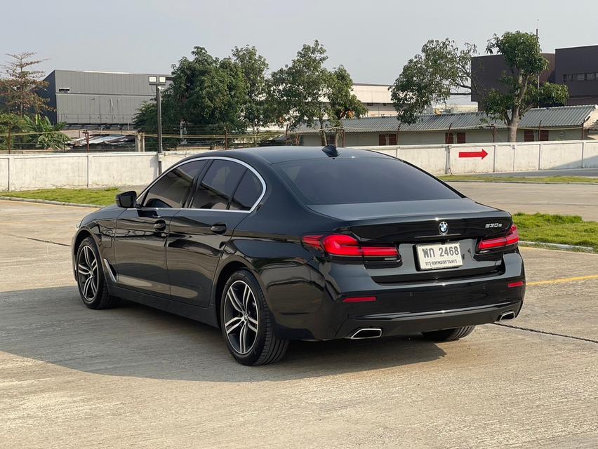 ไมล์ 51,000 กม. BMW 530e Elite G30 LCI 2021 17