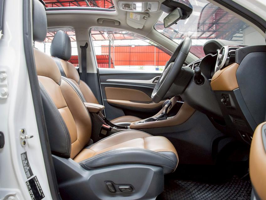 MG ZS 1.5 X+ SUNROOF 2021 9