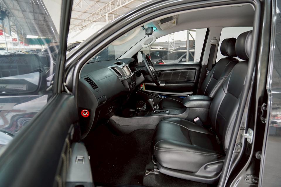 TOYOTA HILUX VIGO 2.5 G AT  ปี2013  12