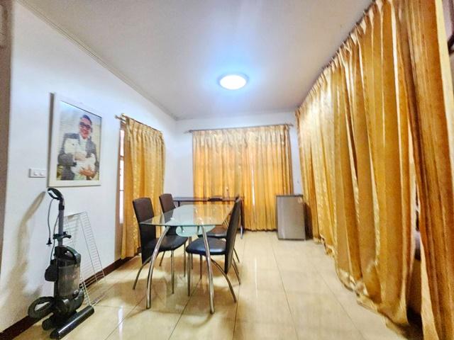 รังสิต คลอง3 ภัสสร เฟอร์ครบ เช่าคฤหาสน์ บ้านเดี่ยว 2 ชั้น ฟิวเจอร์ปาร์ครังสิต 5กม.4นอน เตียงครบ ติดถนนรังสิต-นครนายก 260 4