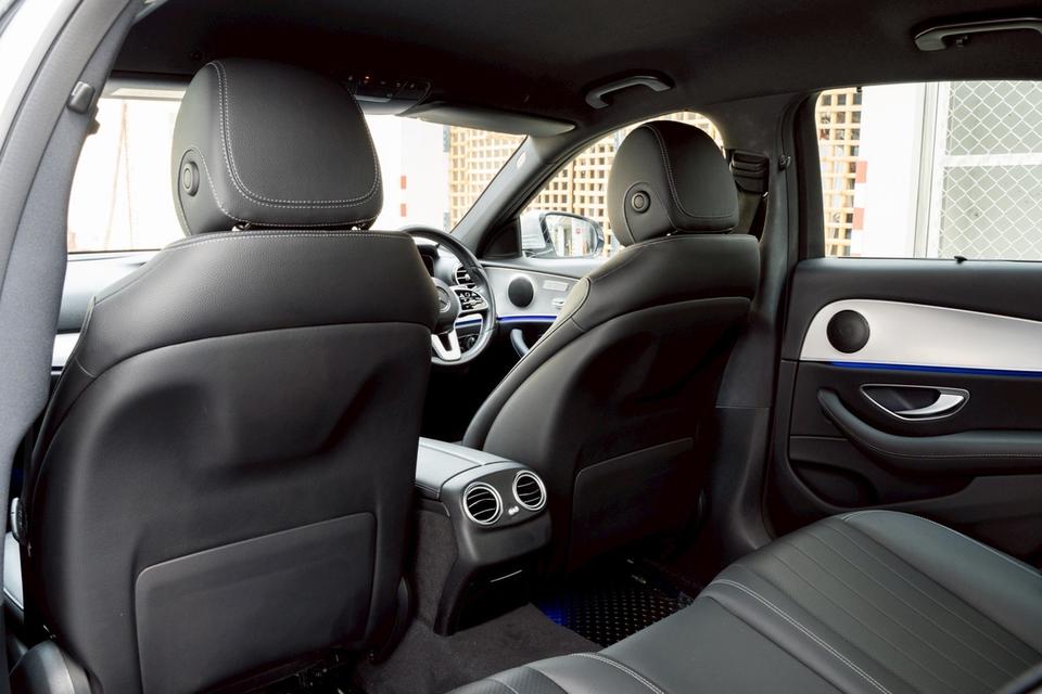 Benz E300e Avantgarde W213 จดทะเบียน 2021 รูปที่ 11