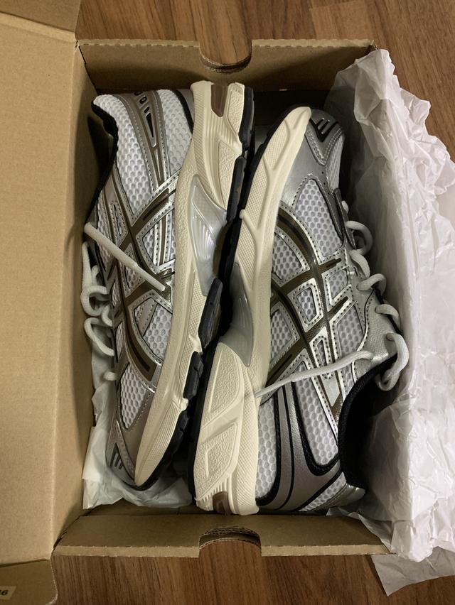 ส่งต่อ Asics gel-1130 White clay canyon สภาพเหมือนใหม่ รูปที่ 2