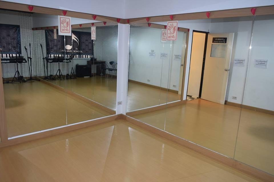 เรียนเต้นสำหรับเด็กเล็ก ที่ Fin Music School 6