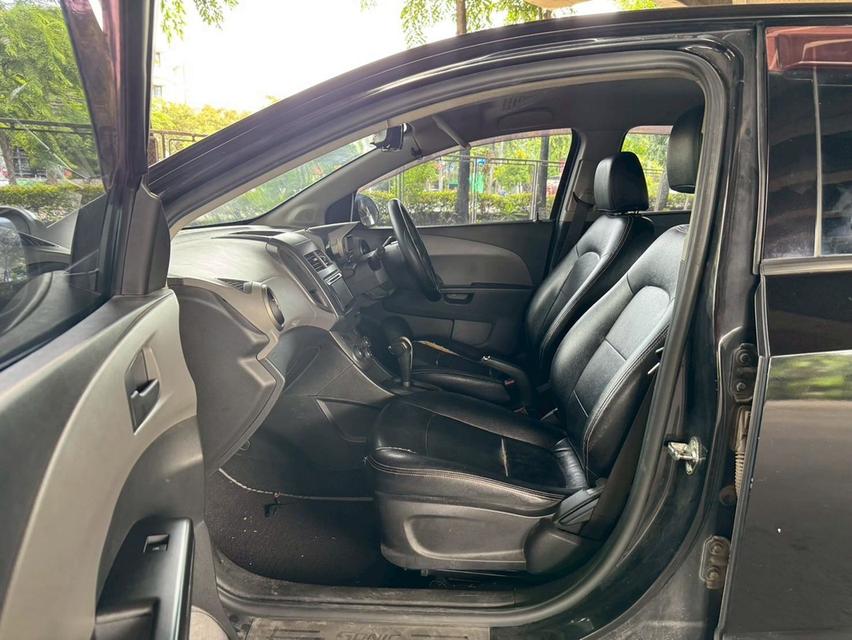 Chevrolet Sonic 1.4 LT AT 2013 17