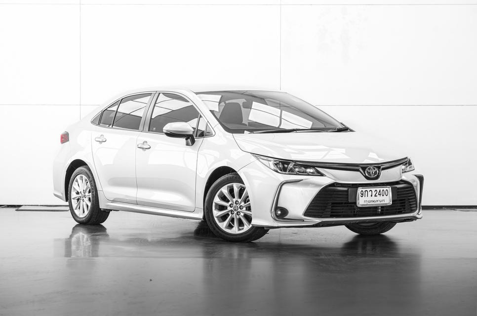 2020 TOYOTA ALTIS 1.6 G สีเทา ไมล์ 86972 กม.