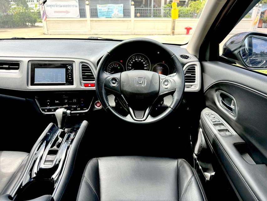 HRV 1.8EL SUNROOF ปี2018 รถบ้าน สภาพสวย เข้าศูนย์ทุกระยะ บุ้คเซอร์วิสครบ 12