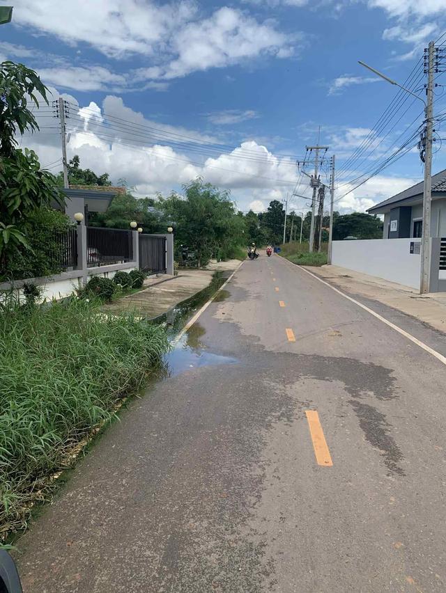 ขายที่่ดิน 📌ขายที่ดินเปล่า 1ไร่ 1งาน94 ตารางวา 📌ราคา3.5m สนใจต่อลองราคาได้ 📌ชุมชนหัวคู อ.เมือง จ.กาฬสินธุ์ ติดถนนไฟฟ้า น้ำถึง 📌ใกล้บิ๊กซี/แม็คโคร 4