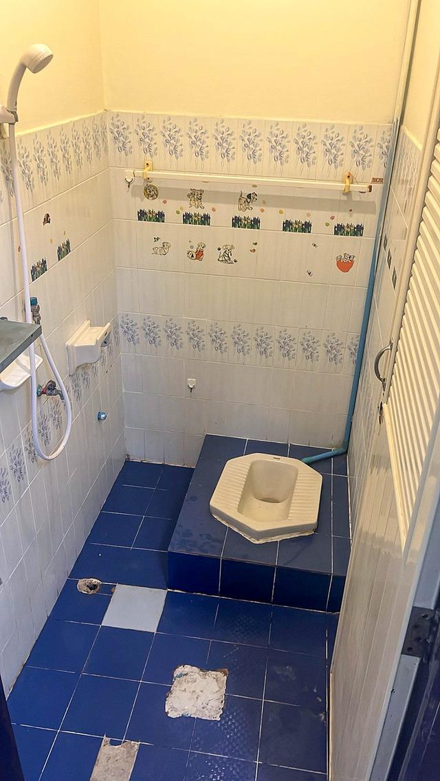 ทาวเฮ้าส์ให้เช่า 310/57 ซอยรามคำแหง 72 แยก 1 ทำสัญญา 1 ปี TOWNHOUSE FOR RENT โทรศัพท์: 083-792-5426 12