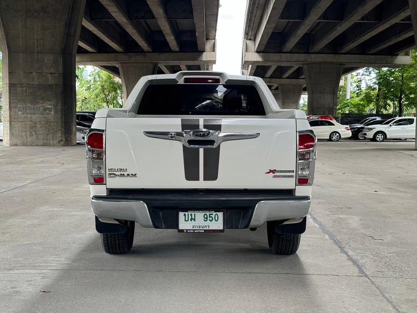 ขายรถ Isuzu D-max 2.5 Z X-series cab Hi-Lander ปี 2013 สีขาว เกียร์ธรรมดา 5