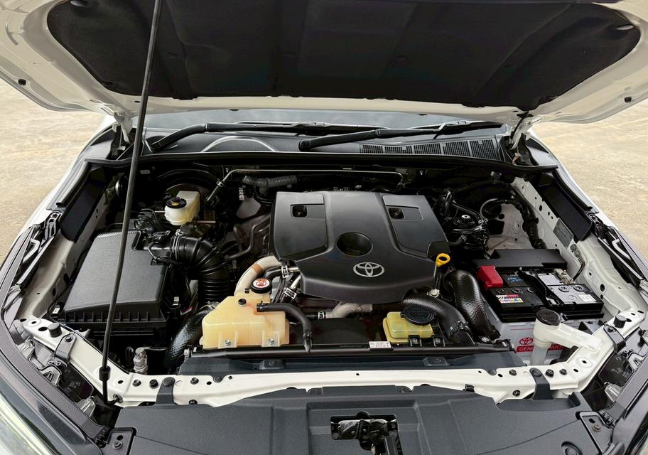 Toyota Fortuner 2.8GR Sport 4wd ปี22 รูปที่ 18