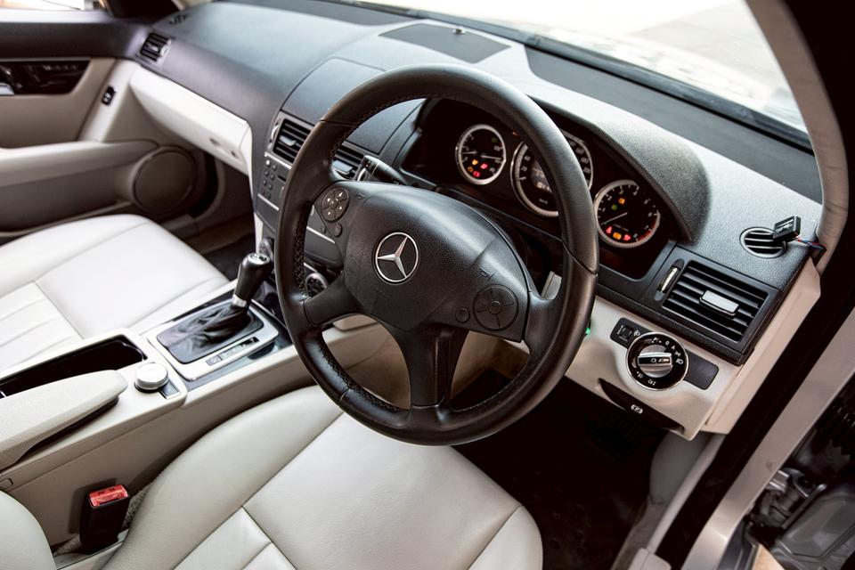 BENZ C200 KOMPRESSOR ปี 2010 สีเทา สวยสภาพดีมากๆ รูปที่ 11