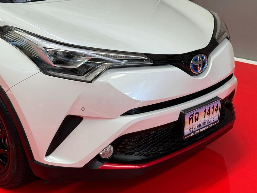 2019 TOYOTA CHR HV MID รถมือเดียว สภาพป้ายแดง รถวิ่งน้อยเพียง 58,000 กม รถไม่เคยมีอุบัติเหตุครับ 8