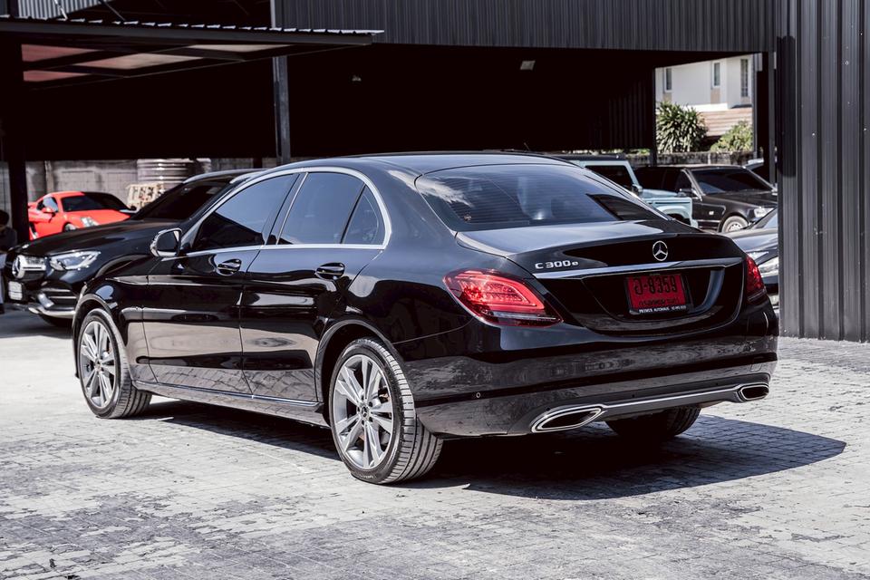 รหัสรถ 67GG517 #Mercedes #Benz #C300e Avantgarde MINORCHANGE แล้ว ปี 2020 7