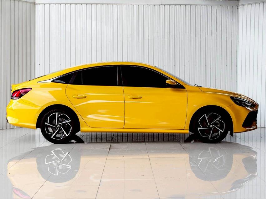 MG 5, 1.5 X SUNROOF ปี2022 โฉม ปี21-ปัจจุบัน