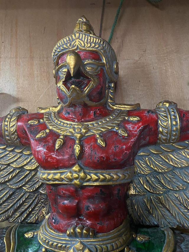 พญาครุฑไม้แกะ องค์ใหญ่ ขนาด145ซม ครุฑไม้เก่า