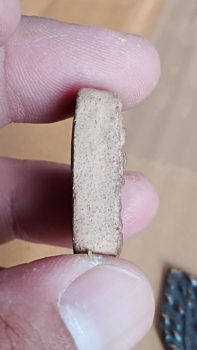 หลวงพ่อปาน พิมพ์ขี่หนุมานหาวเป็นดาวเดือน   6