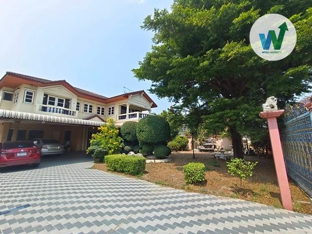 Sales Setthakit Village18 , Phetkasem Road Soi 102  for 5 Bedrooms 2 Bathrooms  Near Kanchanapisek 9  Suvarnabhumi 2