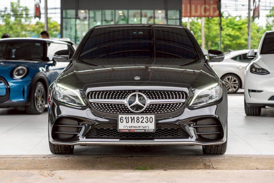 รหัสรถ NP8230 รุ่นรถ : BENZ C220d AMG DYNAMICปีรถ : 2019 รูปที่ 5