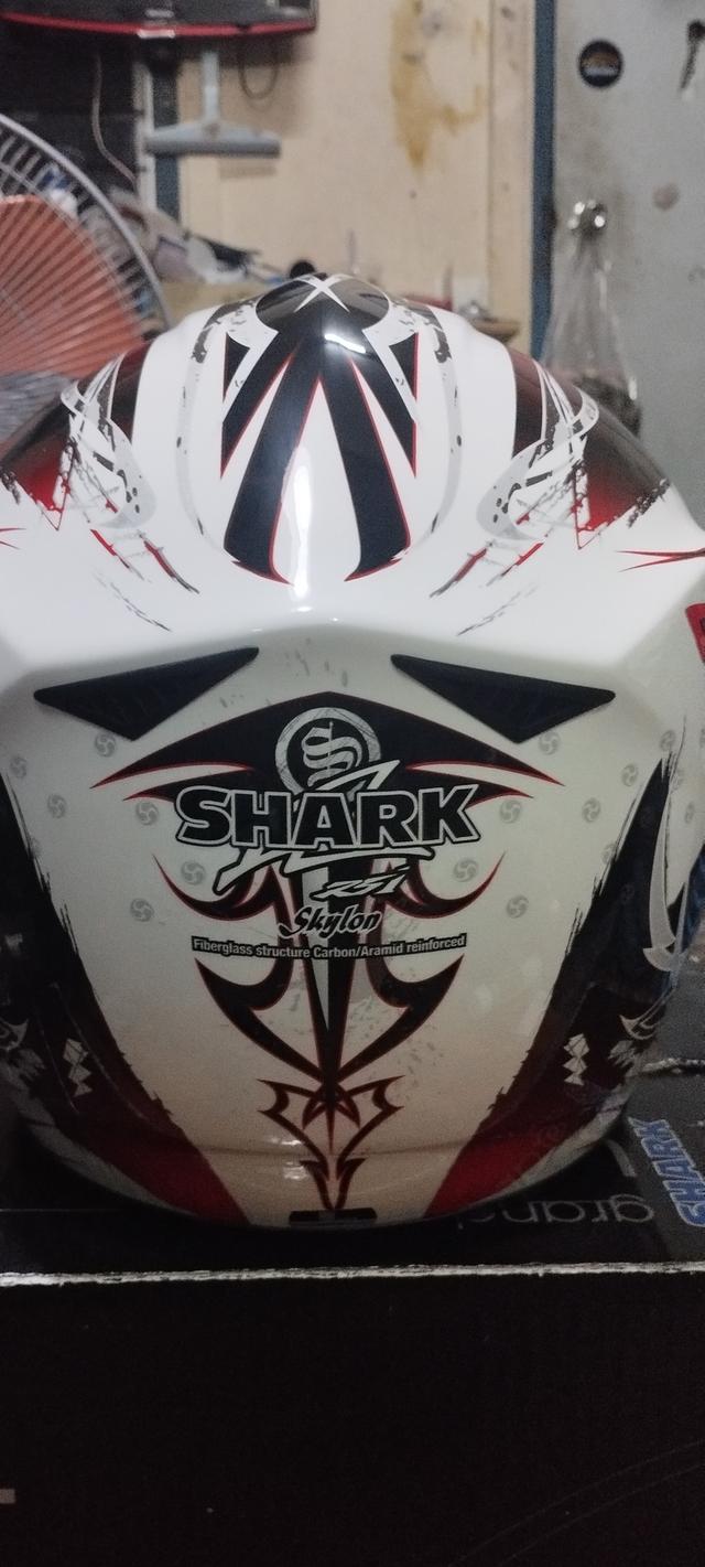 หมวกshark 4