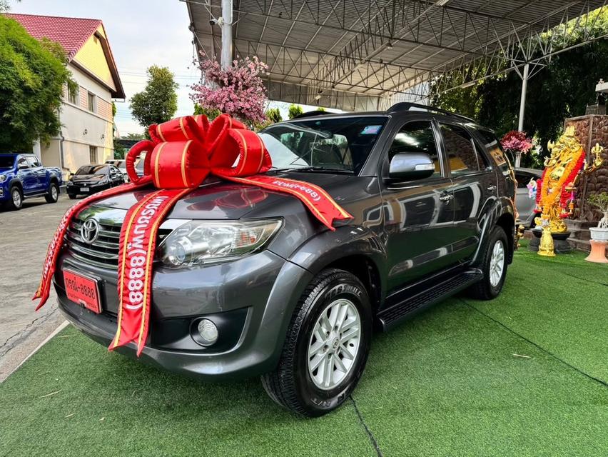 Toyota Fortuner ตัว G SUV เกียร์อัตโนมัติ เครื่อง2.5cc. ดีเซล ปี2013~รถมือสองฟรีดาวน์ ออกรถ 0 บาท ปรึกษาฟรีทุกเงื่อนไข ไม่มีวันหยุด