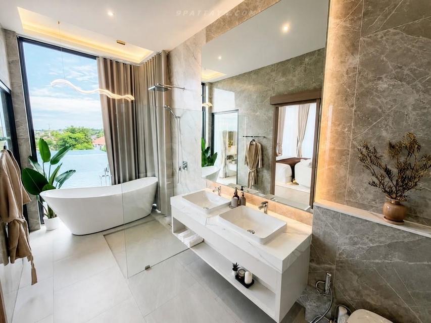 For Sale — Ultra Luxury Pool Villa near Mabprachan Lake, Pattaya• Land size: 408 sq.wah• Usable area: over 1,200 sq.m.• 5 luxury bedrooms• 10 bathroom รูปที่ 13
