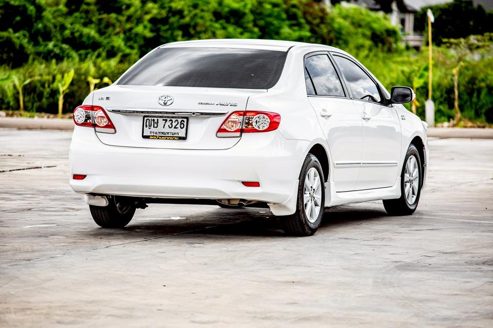 Toyota Altis 1.8E ปี 2011 เกียร์ออโต้ สีขาว สวยสภาพดี มือเดียวป้ายแดง 6