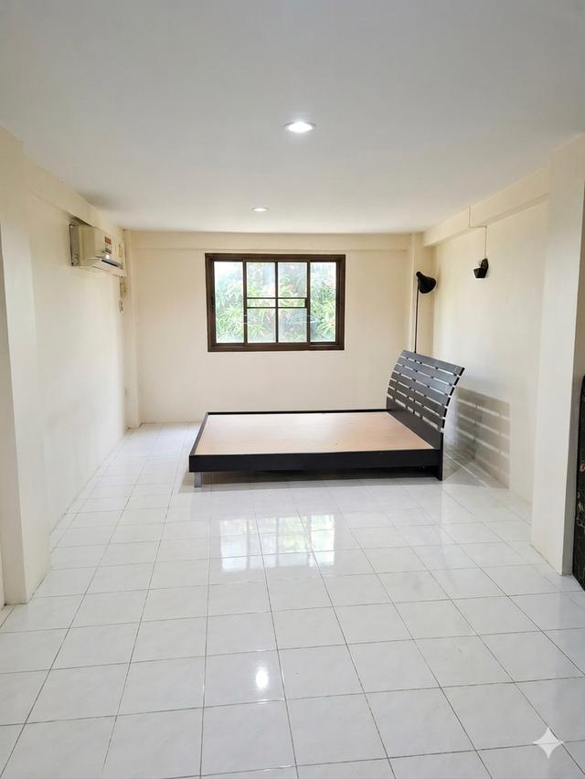 เพรสซิเดนท์ คอนโดทาวน์ 2 2