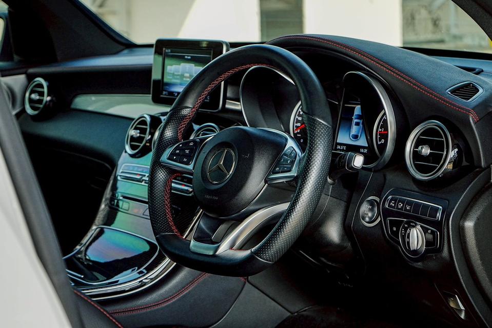 Mercedes-Benz GLC 43 3.0 Coupe AMG W253 AT 2019 รูปที่ 9