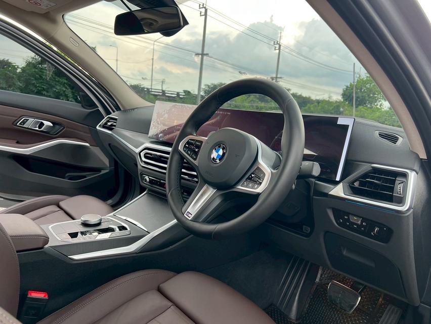 รหัสรถ AP94 BMW 320li M Sport G28 LCI สี Skyscraper Grey ปี 2024 จด 2025 9