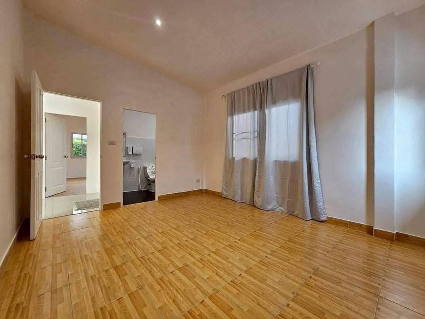 ให้เช่า  บ้านเดี่ยวชั้นเดียว  ซ.25แยก12 ถ.เสนานิคม1 แขวงจรเข้บัว เขตลาดพร้าว 9