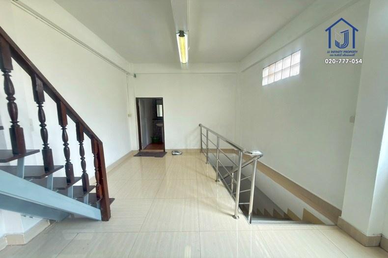 ขายอาคารพาณิชย์ 2.5 ชั้น หลังมุม ติดถนนเจริญนคร ใกล้BTS วงเวียนใหญ่ ทำเลค้าขาย 10