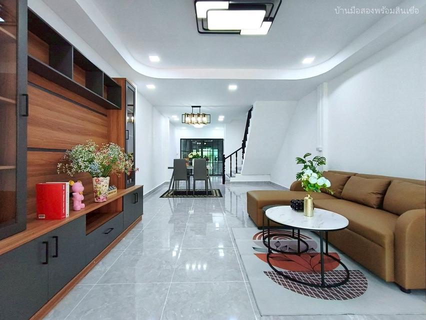 หมู่บ้านร่มเย็น 5 พระยาสุเรนทร์ 9 4