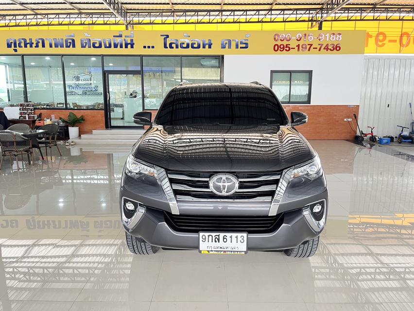  Toyota Fortuner 2.4 V (ปี 2020) SUV AT - 2WD