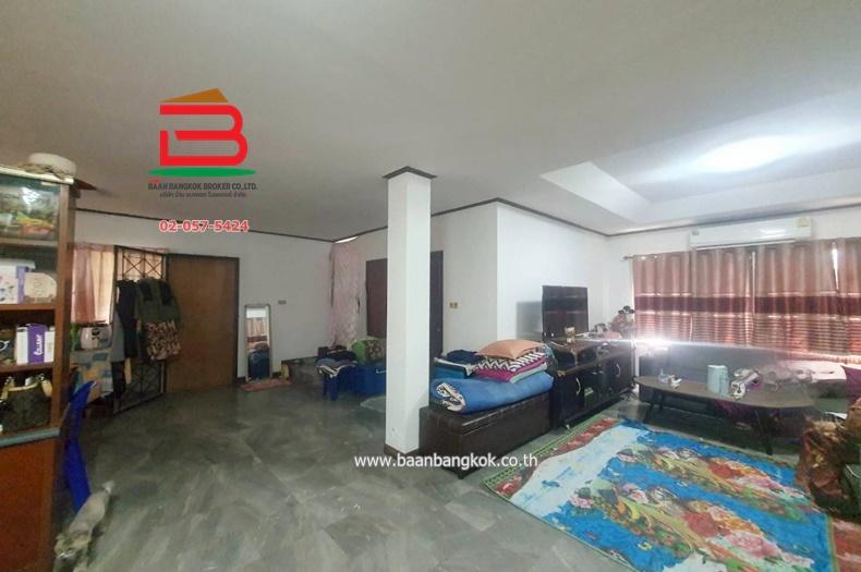 บ้านเดี่ยว หมู่บ้าน ศรีมีนวิลเลจ (ซ.ราษฎร์อุทิศ 40) เนื้อที่ 51 ตรว. ใกล้ตลาดมีนบุรี ถนนราษร์อุทิศ แขวงมีนบุรี เขตมีนบุรี กรุงเทพมหานคร 6