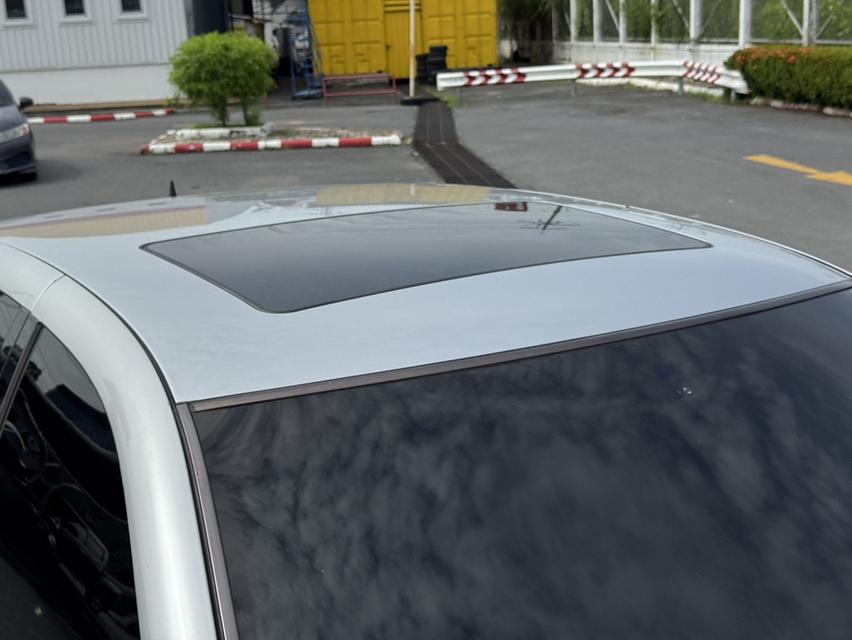 Mercedes-Benz S320L (W220) รุ่น Long Wheelbase  6