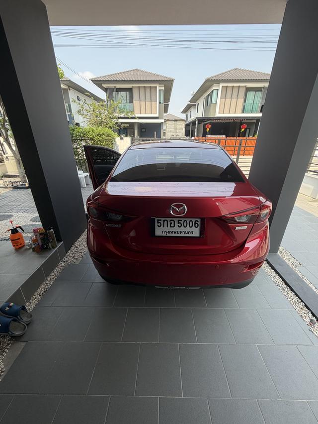 รถMazda3สีแดงปี2016รถมือเดียวเจ้าของขายเอง รูปที่ 7