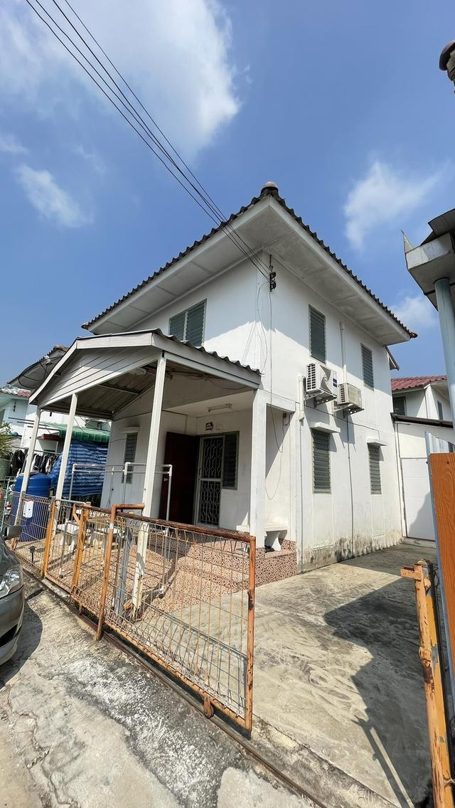 บ้านเดี่ยวเอื้ออาทรลาดหลุมแก้ว 1