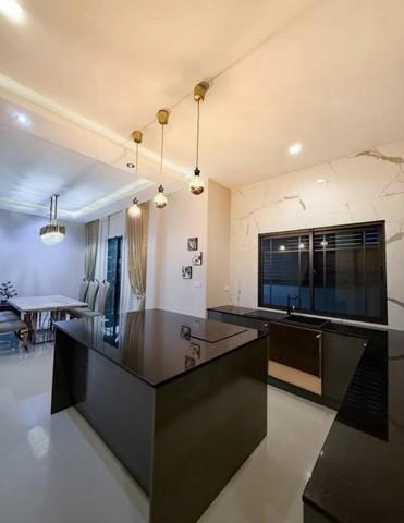 ขายและเช่า บ้านเดี่ยว 2 ชั้น Bangkok Boulevard แจ้งวัฒนะ 2 พื้นที่ 60 ตร.วา เฟอร์ครบ พร้อมอยู่ 3