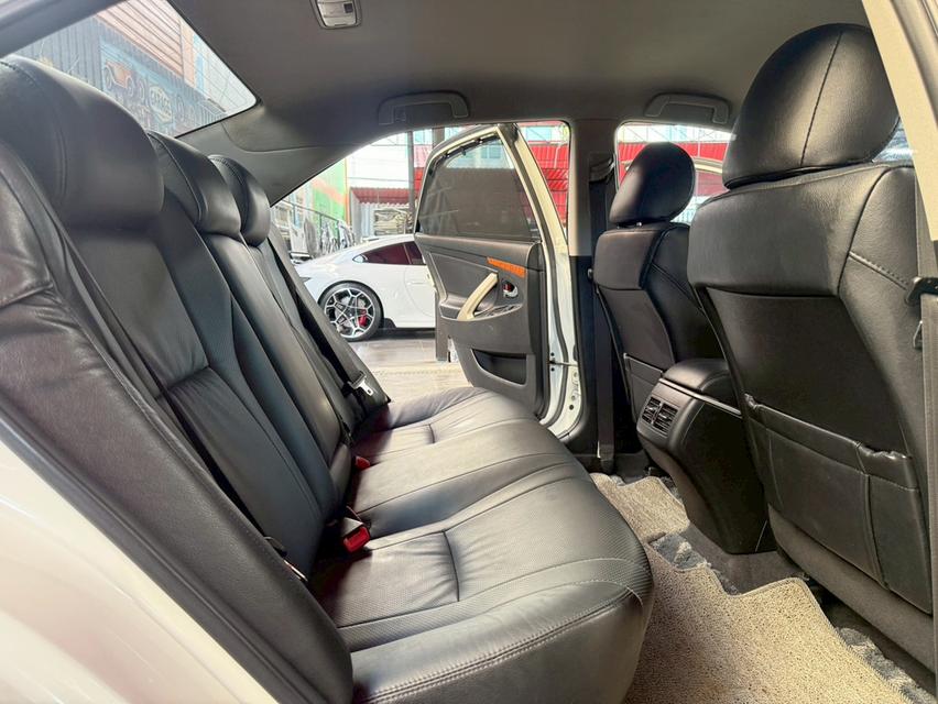 TOYOTA CAMRY 2.4 HYBRID ปี2012สภาพสวยกริ๊บ พร้อมใช้งาน 9