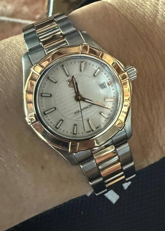 25.TAG Heuer Aquaracer ระบบ Quartz หน้าปัด 28 mm 18k Rose Gold Swiss Ladies Watch  พร้อมกล่องแท้+คู่มือ ใบรับประกัน 6